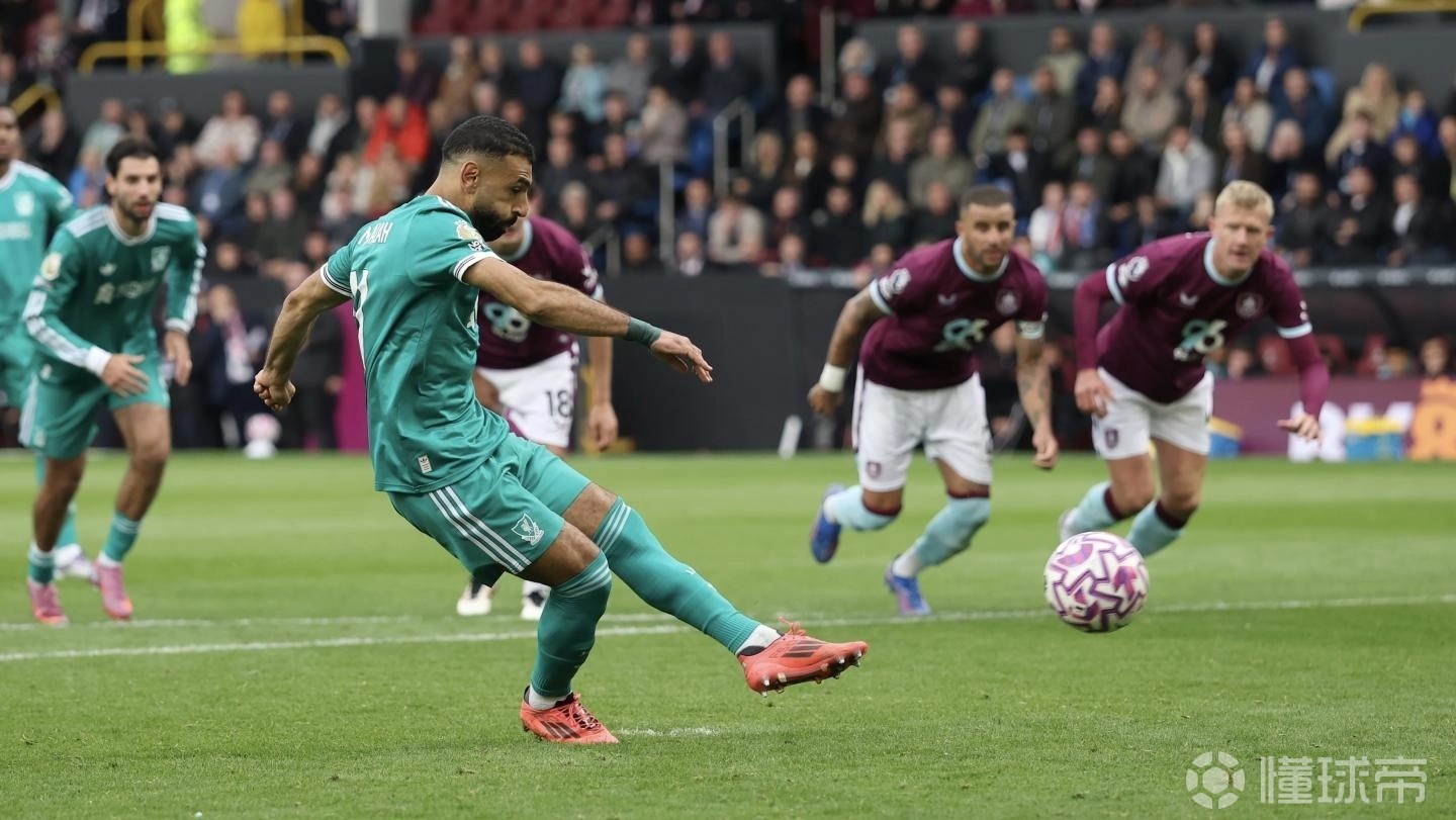 重返赛场引发热议！，萨拉赫在澳大利亚队比赛中反败为胜赛场气氛高涨(张继科重返赛场)-爱游戏