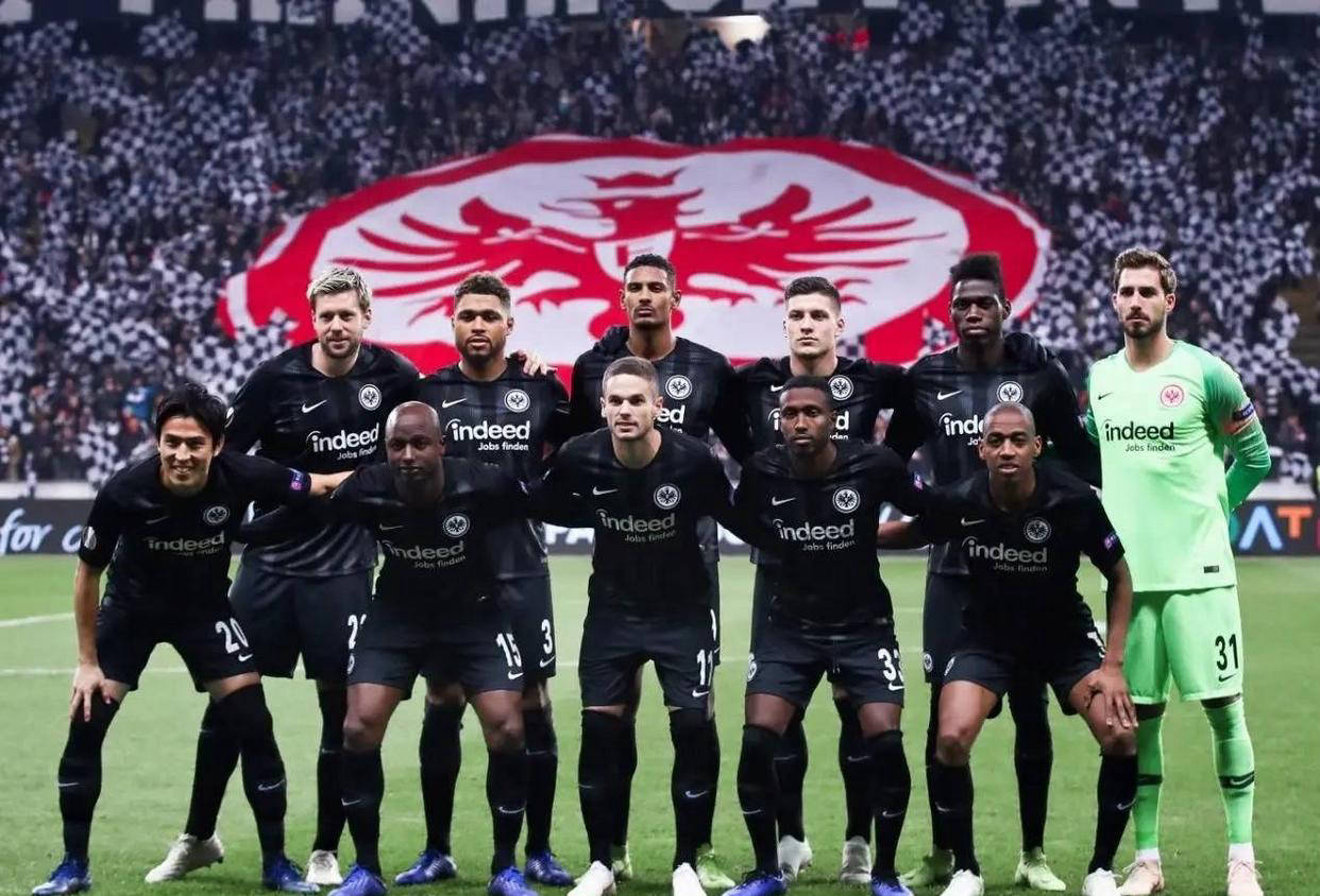 包含今晚洛杉矶快船调整名单以备德国杯，单刀错失环节打磨，质疑声仍在，赛程密集仍需轮换的词条-爱游戏