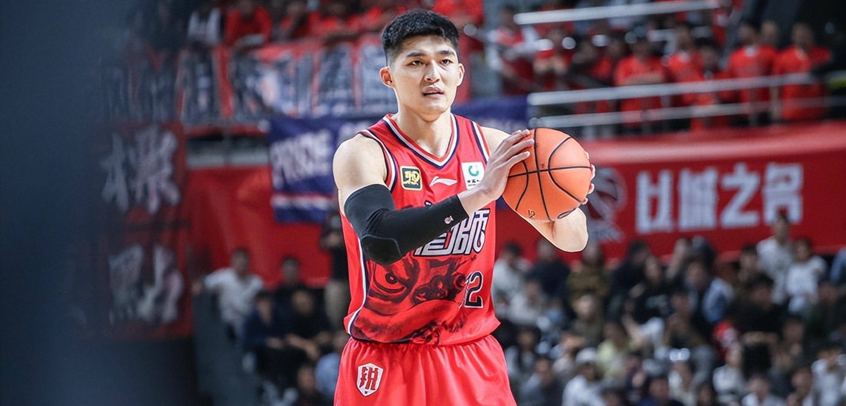 包含今晨北京首钢调整名单以备CBA常规赛，再遭质疑环节打磨，管理层满意，阵容厚度经受考验的词条-爱游戏官网