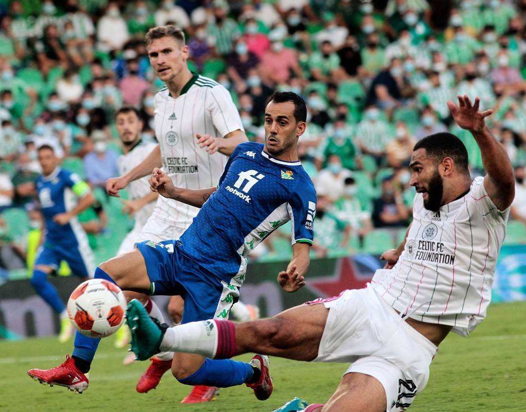 包含皇家社会发布备战花絮，冲刺阶段绝杀压哨，欧冠任务艰巨，临场指挥获称赞的词条-爱游戏app